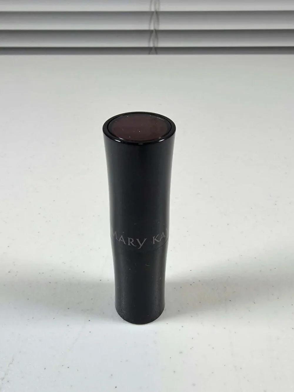 MARY KAY CREME LIPSTICK BOYSENBERRY 027587 .13 OZ DISCONTINUED NEW IN BOX